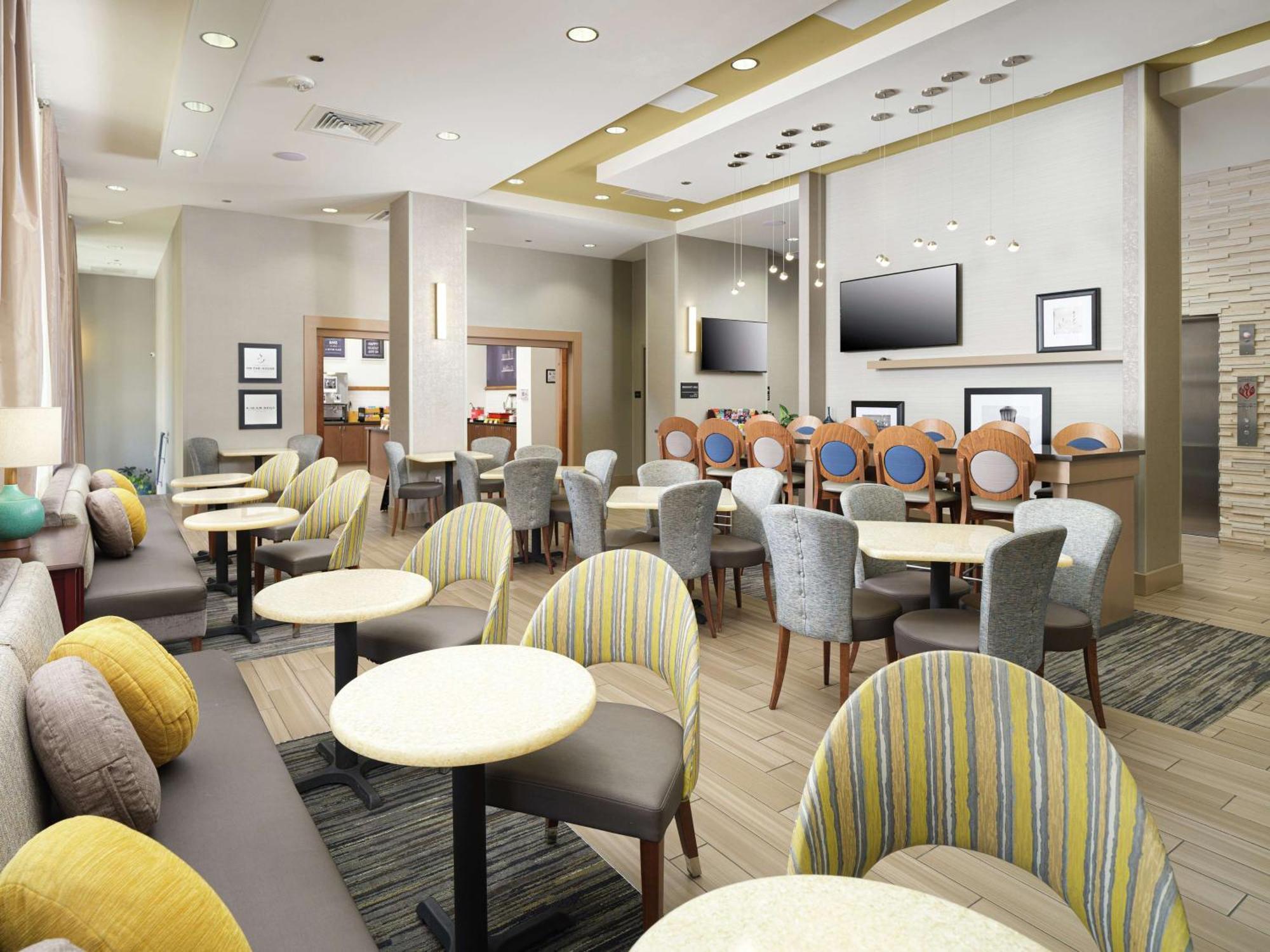 Hampton Inn Wilmington Downtown Esterno foto